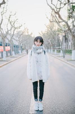 得闲谨制电影免费观看